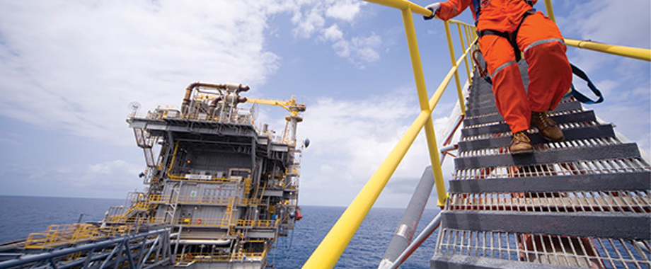 Growing-Offshore-Activity-02.jpg