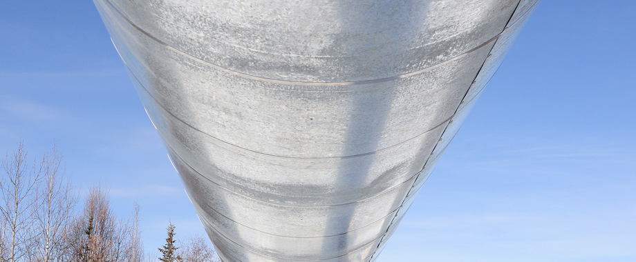 bigstock_Alaska_Oil_Pipeline_near_Fairb_18139037.jpg