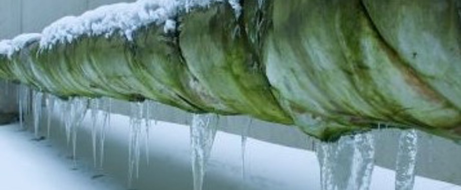 carousel frozen pipe 2.jpg